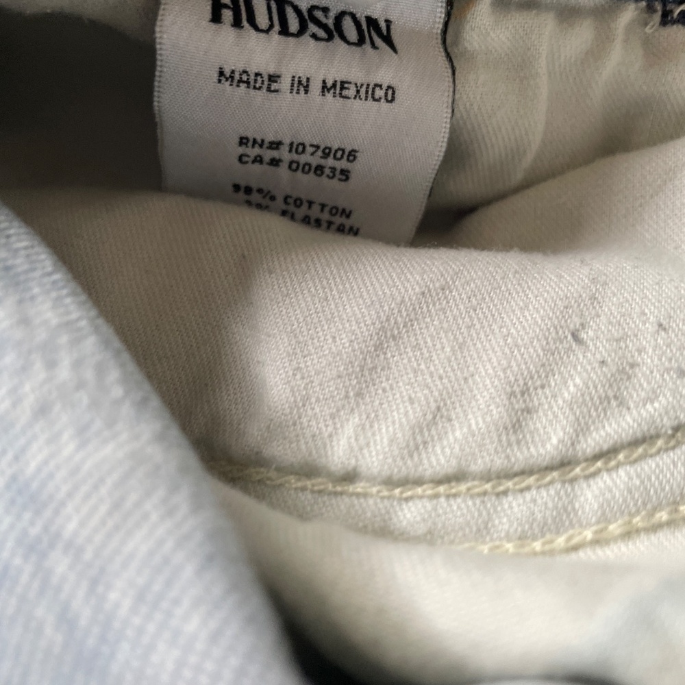 Jeans - Picture 10 of 10